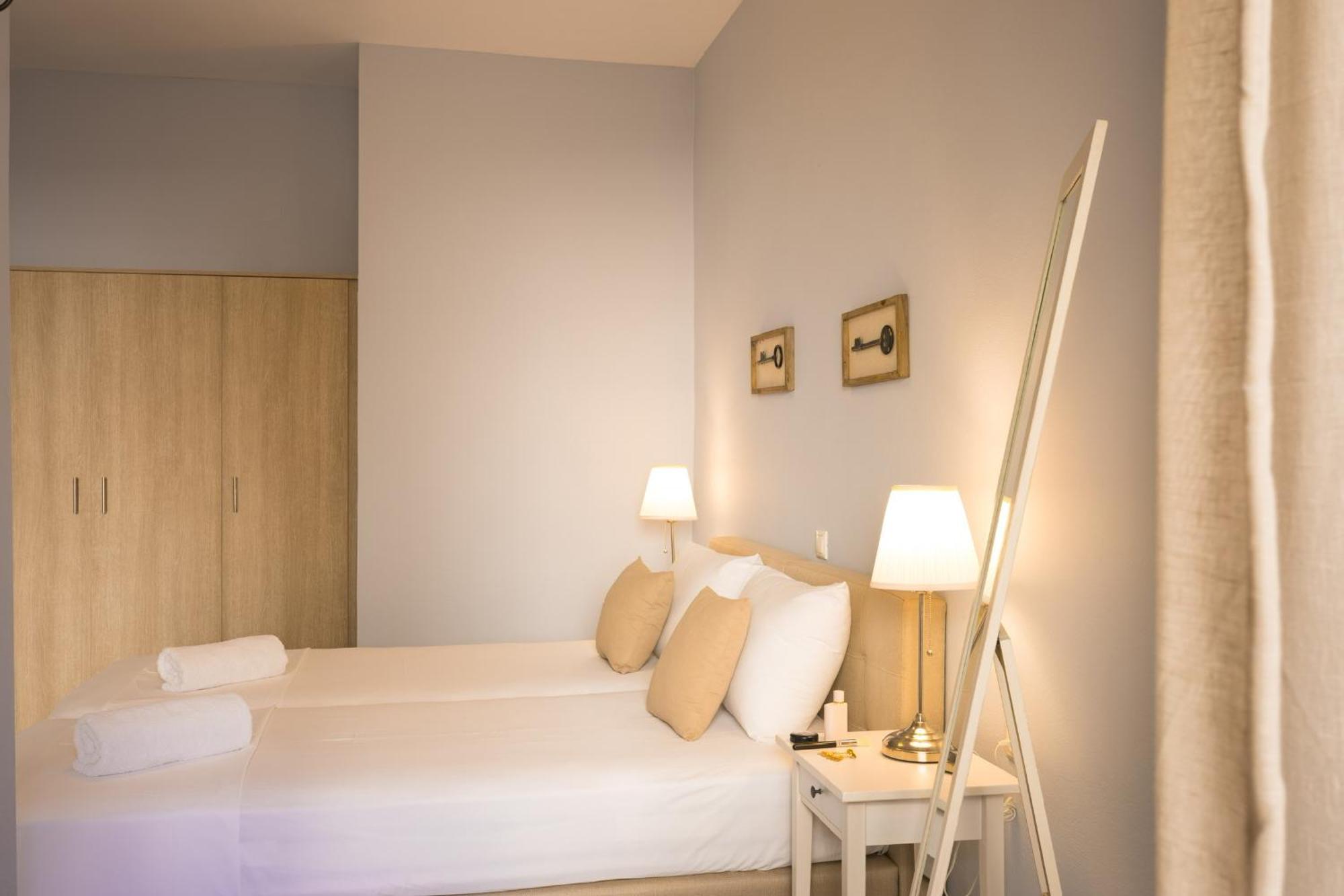 Villa Stella Suites Плакіас Екстер'єр фото